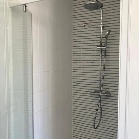 Le Joli Bleu & De St Pierre Appartement