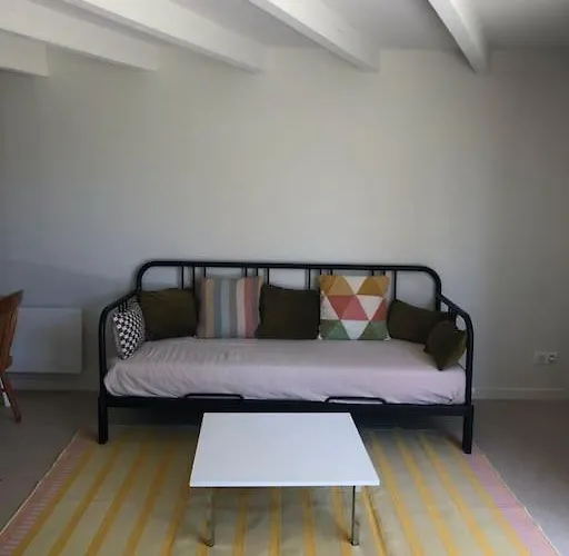 Le Joli Bleu & De St Pierre * Saint-Pierre-d'Aurillac